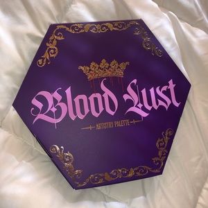 Jeffree Star Blood Lust Palette In Hand